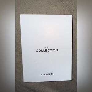 CHANEL La Collection Black and White Set